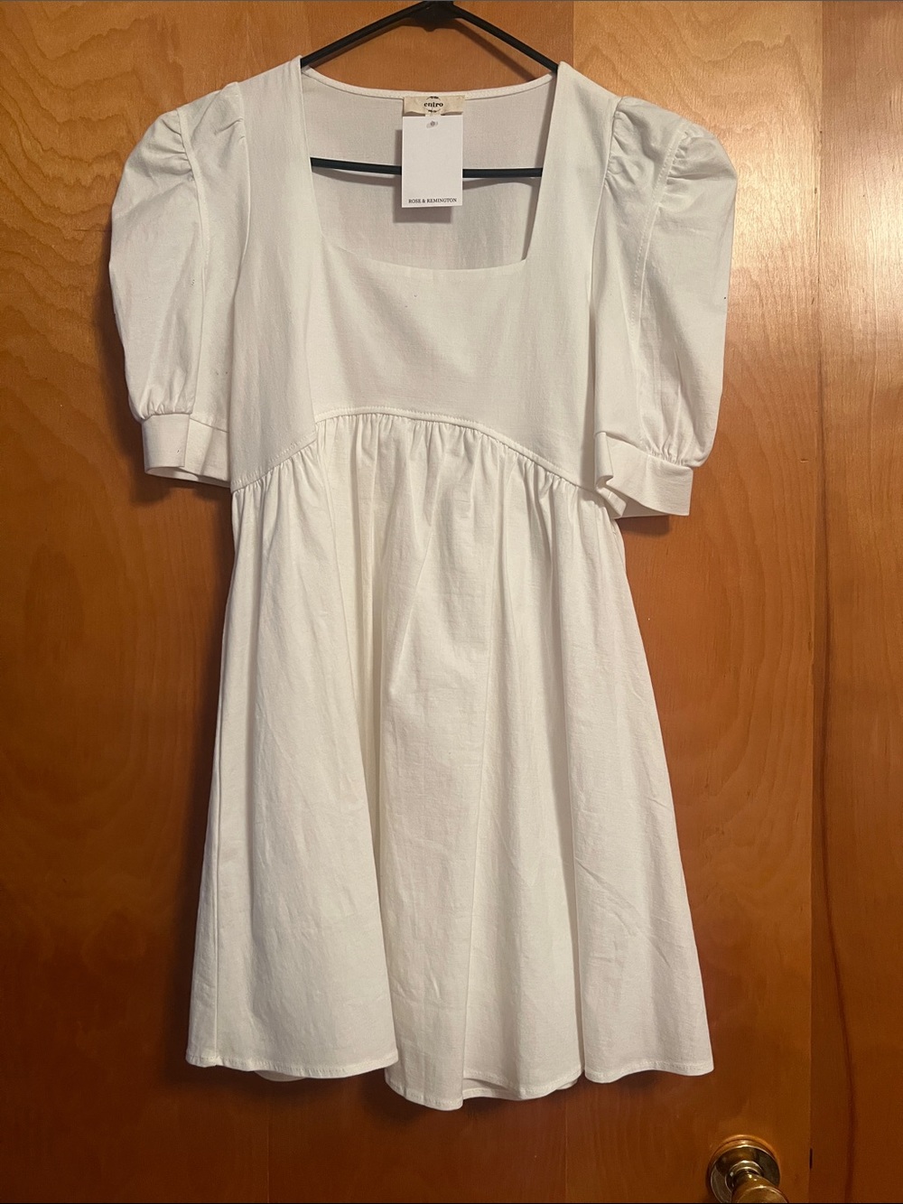 entro White Square Neck Puff Sleeve Mini Dress